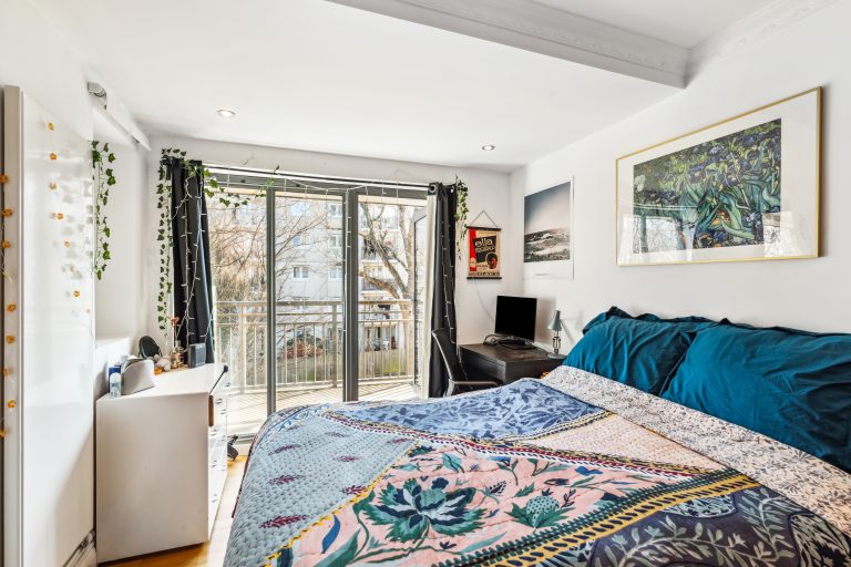 Flat 4 35 Woodseer Street, E1 5HA-12