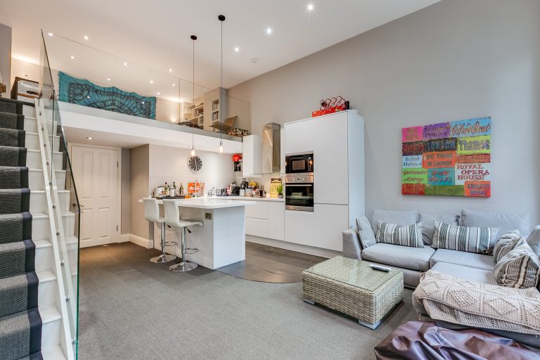 Nevern Square 27, Flat E-4