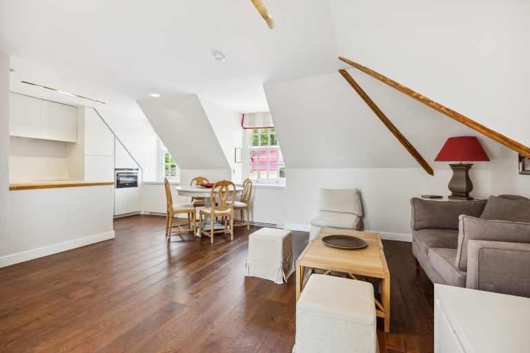 Flat 6, 22 Mulberry Walk, SW3 6DY-10