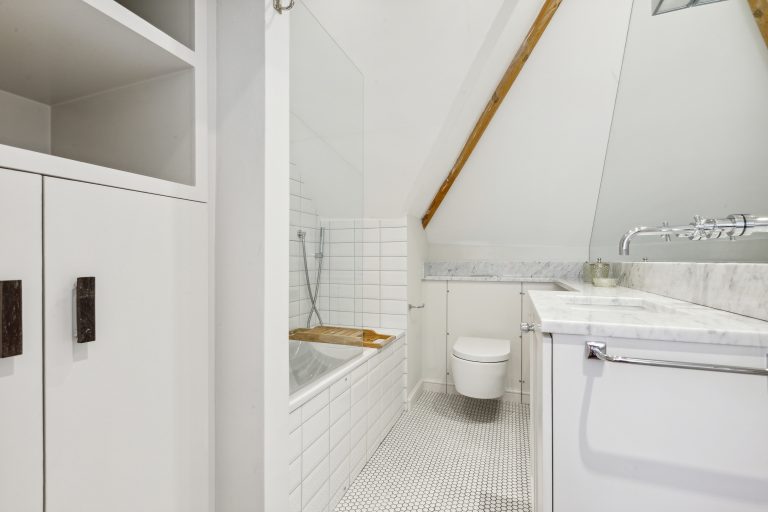 Flat 6, 22 Mulberry Walk, SW3 6DY-6