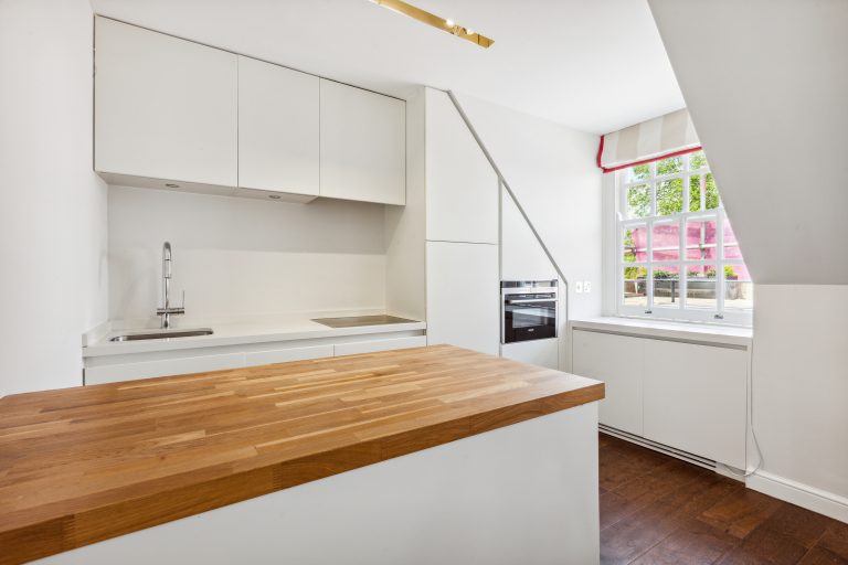 Flat 6, 22 Mulberry Walk, SW3 6DY-8