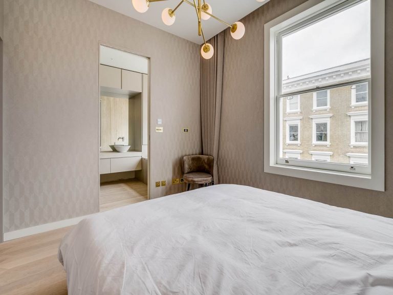 Harcourt Terrace 16 Flat 2-4