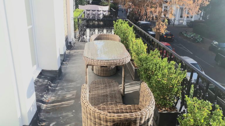 b83ad3f4-2254-45cc-8dfd-3fc1f320bf04