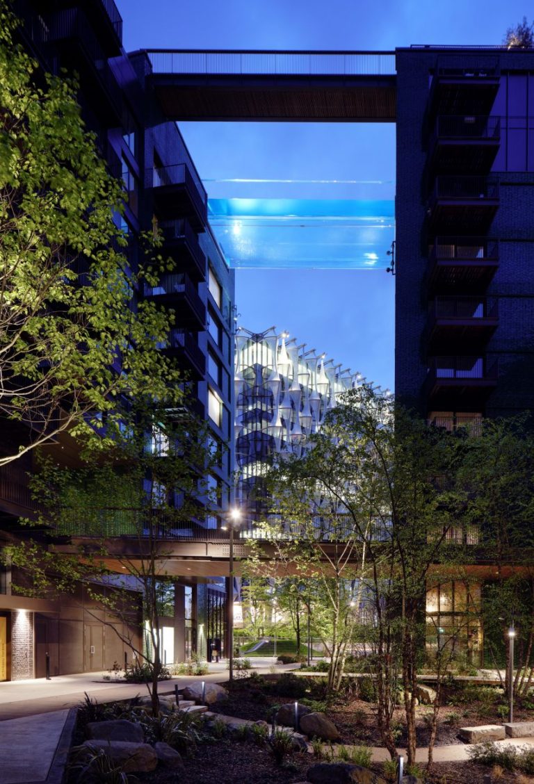 sky pool 4
