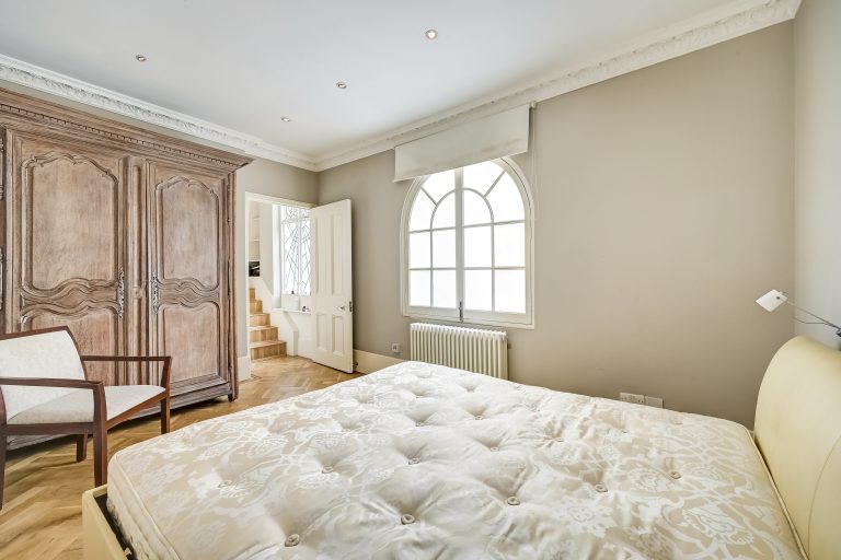 S&P Kensington Lettings Flat B, 15 Cheniston Gardens (11)