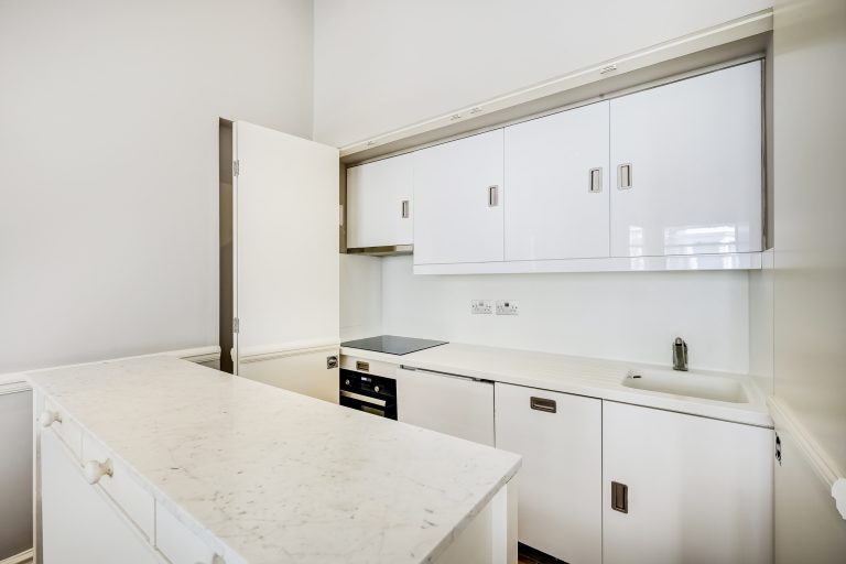 S&P Kensington Lettings Flat B, 15 Cheniston Gardens (7)