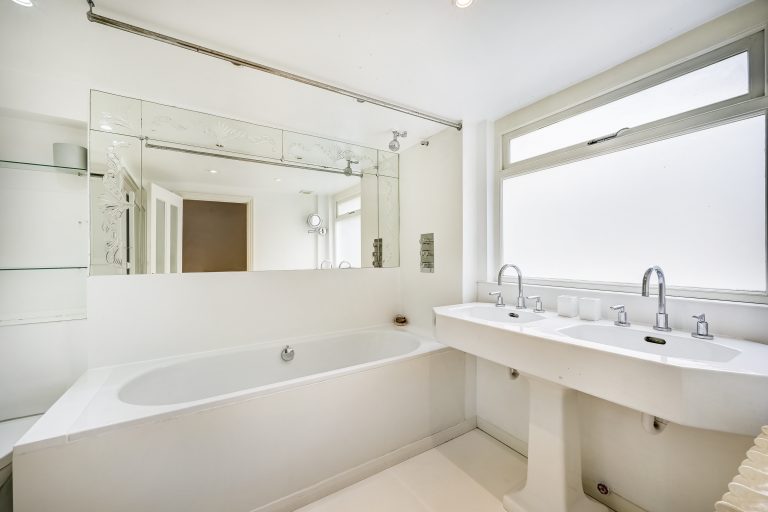 S&P Kensington Lettings Flat B, 15 Cheniston Gardens (9)