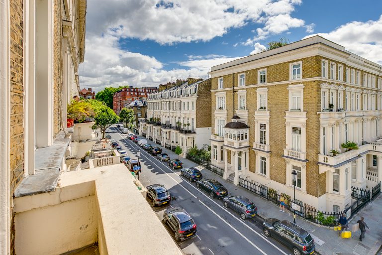 Earls Ct Square 19, Flat E-11