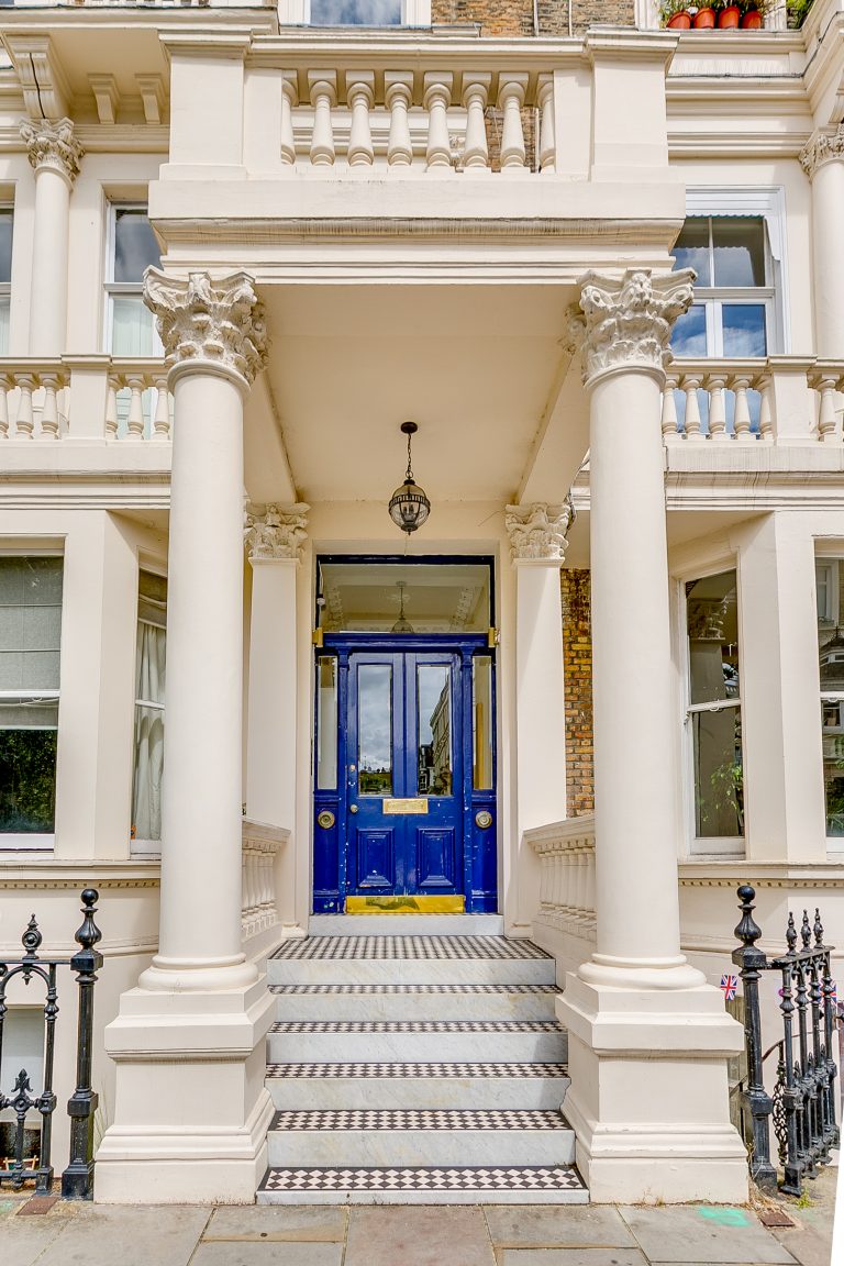 Earls Ct Square 19, Flat E-13