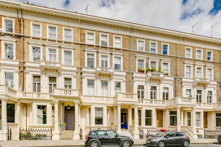 Earls Ct Square 19, Flat E-16