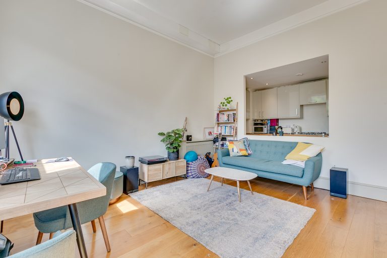 Earls Ct Square 19, Flat E-7