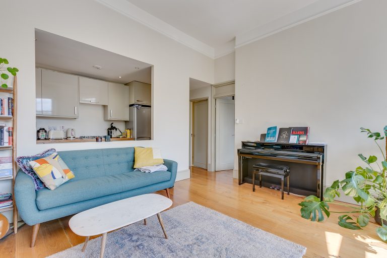 Earls Ct Square 19, Flat E-8