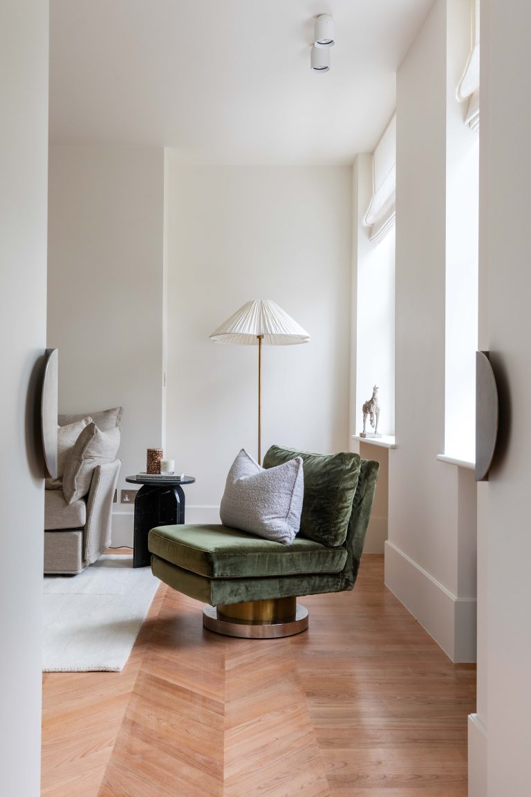 Lowndes Square 45, Flat 7, SW1X 9JT (154 of 655)-Edit