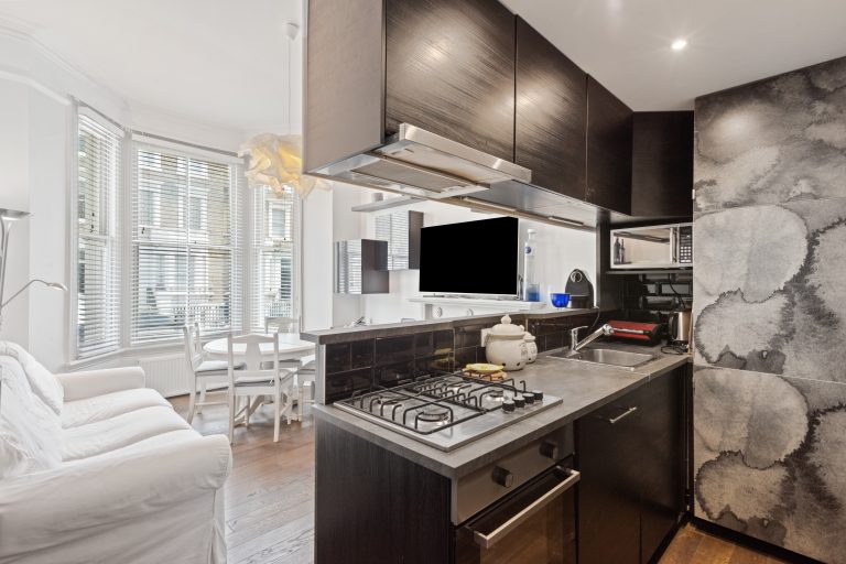 F2, 44 ONGAR ROAD, SW6 1SJ-4