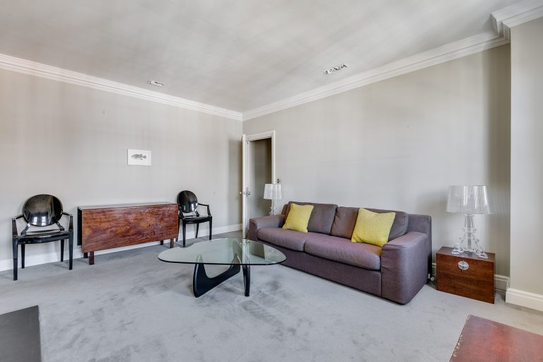 TRYON HOUSE Flat 15-4
