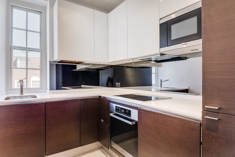 TRYON HOUSE Flat 15-6