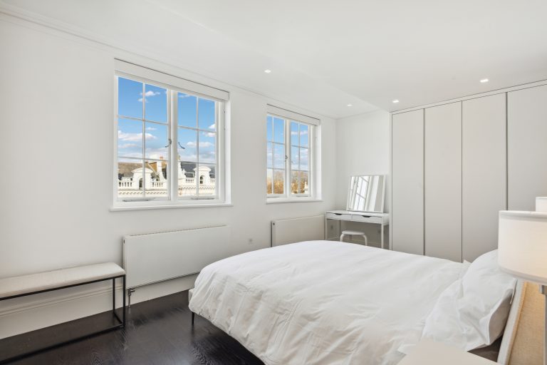 Flat 10, 38 Holland Park, London W11 3RP-14